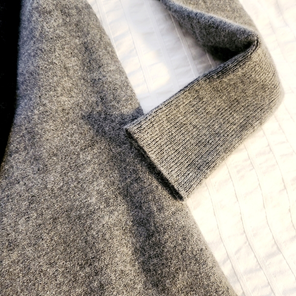 Marina Luna | Grey Black Cardigan Sweater Tank Set 100% Merino Wool - Picture 6 of 6